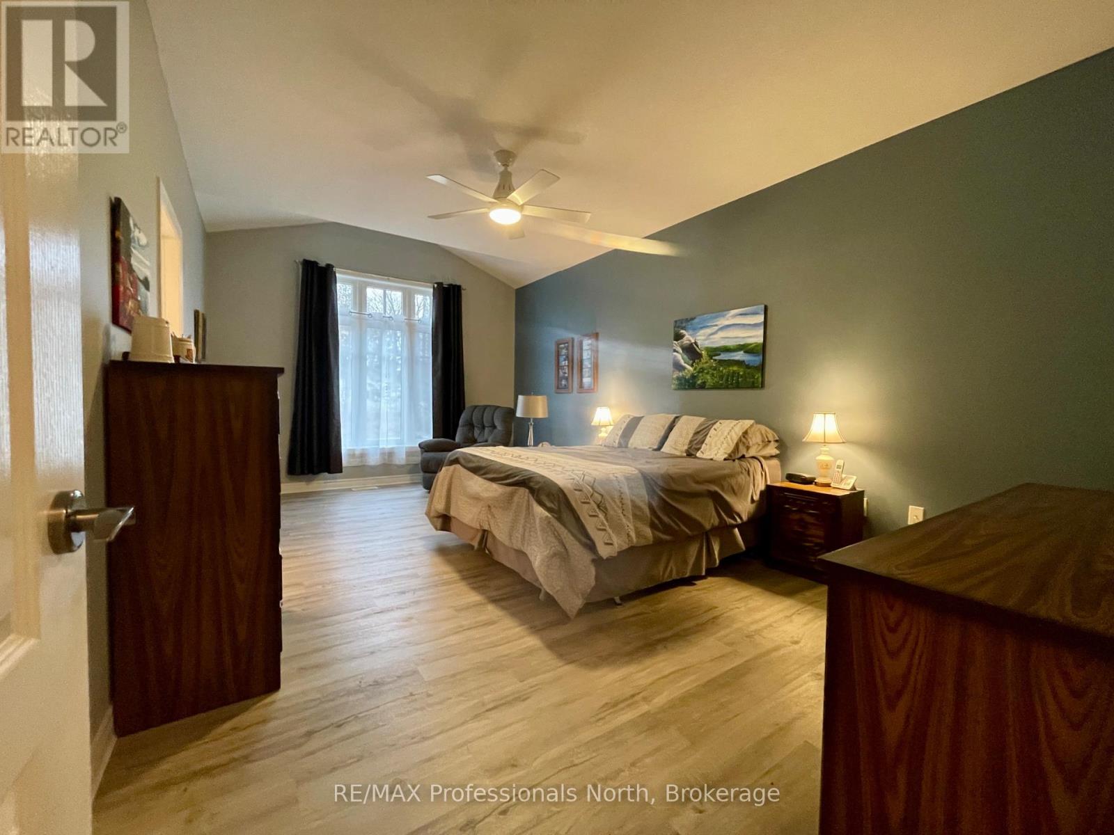 1 Prestwick Drive, Huntsville, Ontario  P1H 0C2 - Photo 20 - X12003601