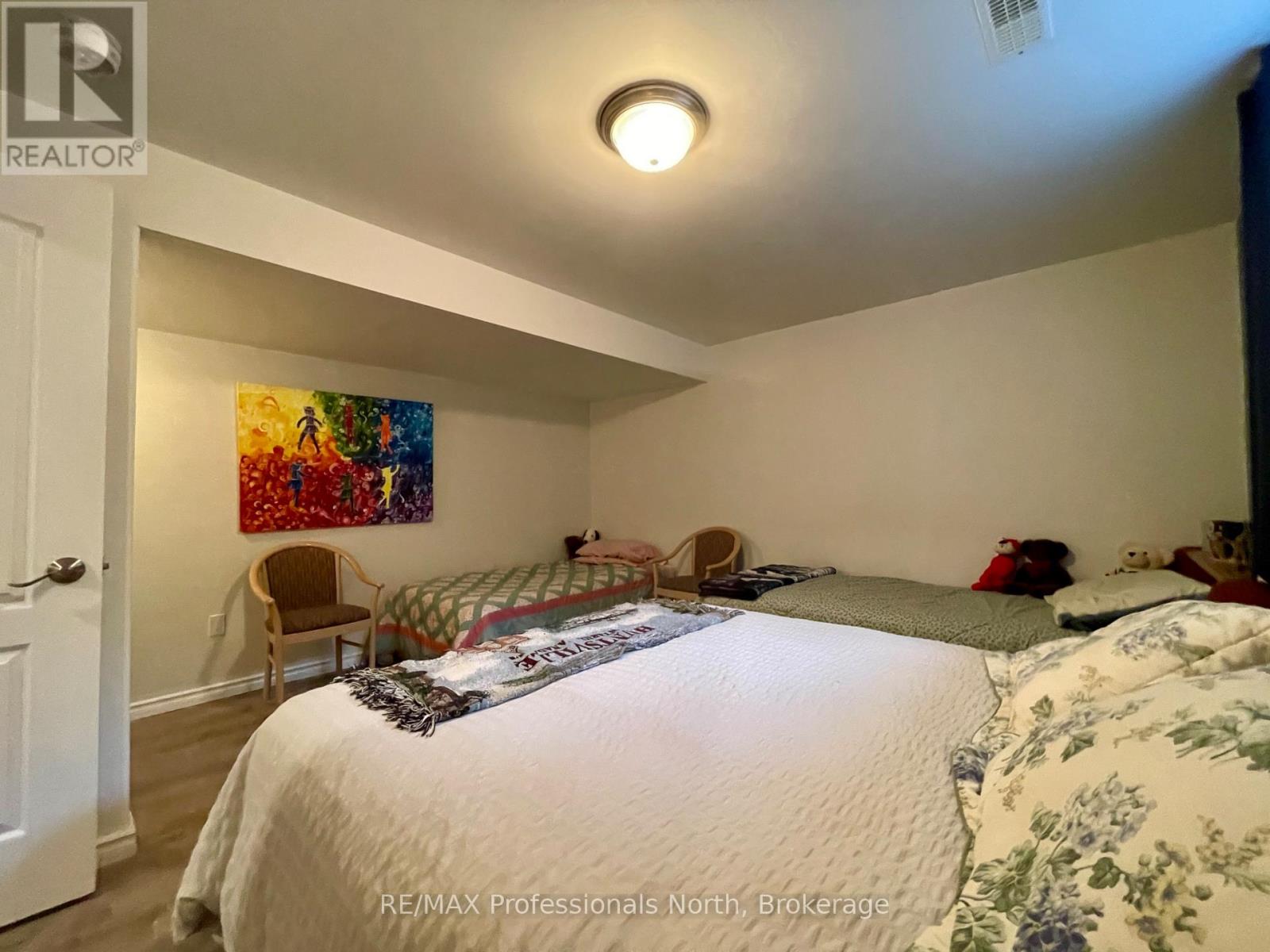 1 Prestwick Drive, Huntsville, Ontario  P1H 0C2 - Photo 33 - X12003601
