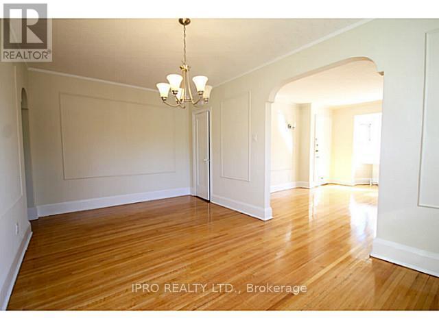 Main - 1160 Avenue Road, Toronto, Ontario  M5N 2E8 - Photo 3 - C12004871