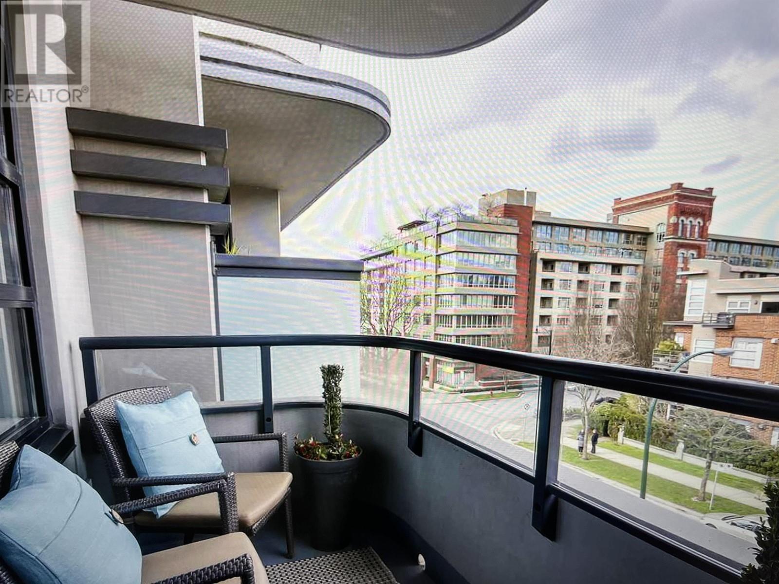 405 2828 Yew Street, Vancouver, British Columbia  V6K 4W5 - Photo 12 - R2974472