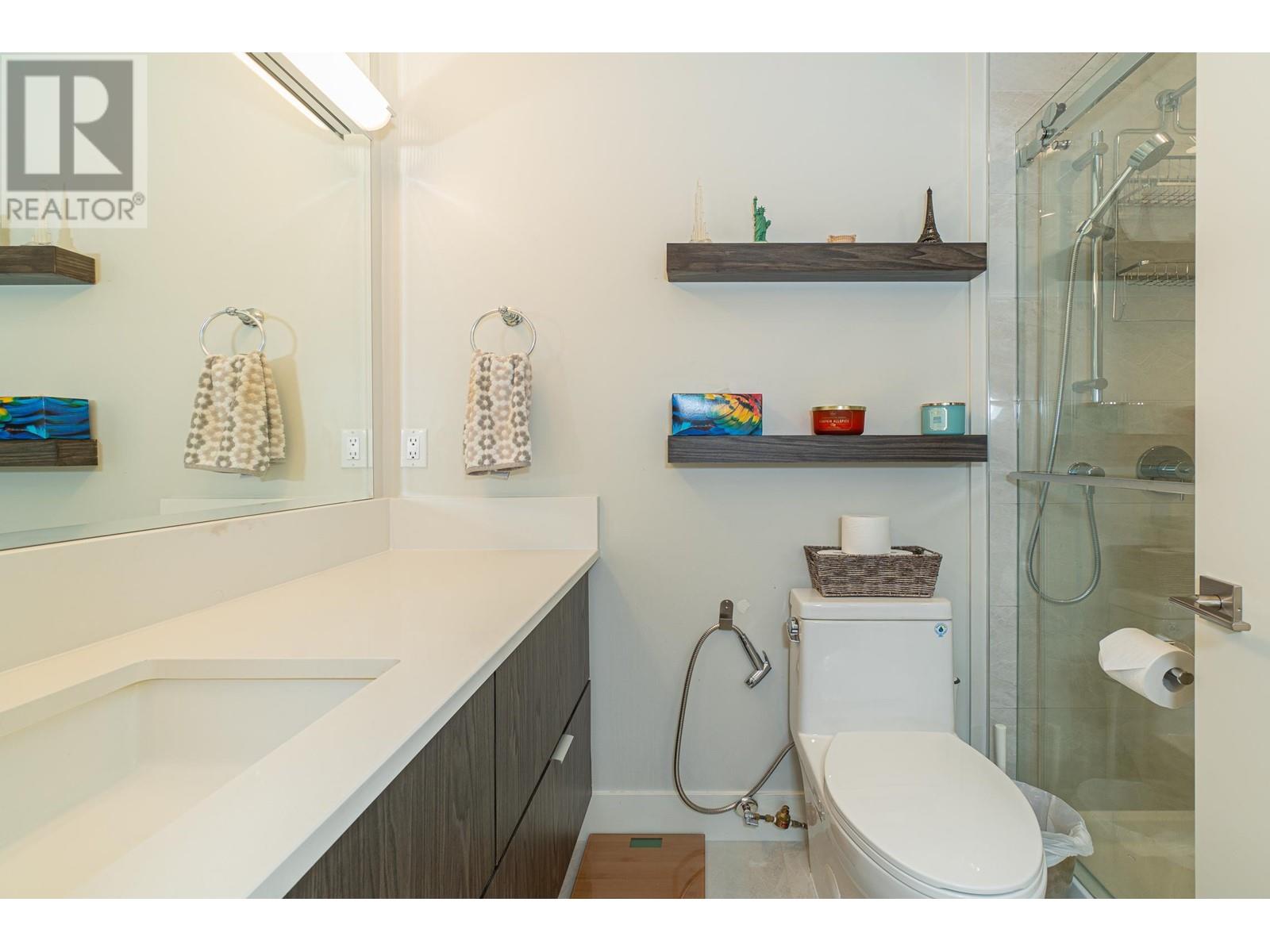 8 933 Premier Street, North Vancouver, British Columbia  V7J 0E4 - Photo 35 - R2974275