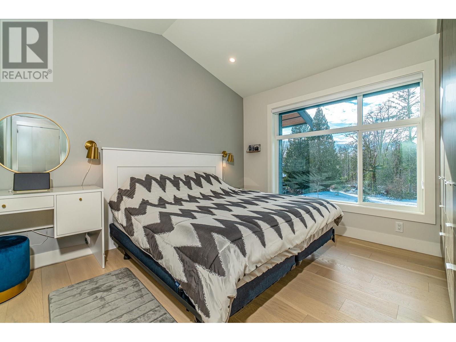 8 933 Premier Street, North Vancouver, British Columbia  V7J 0E4 - Photo 25 - R2974275