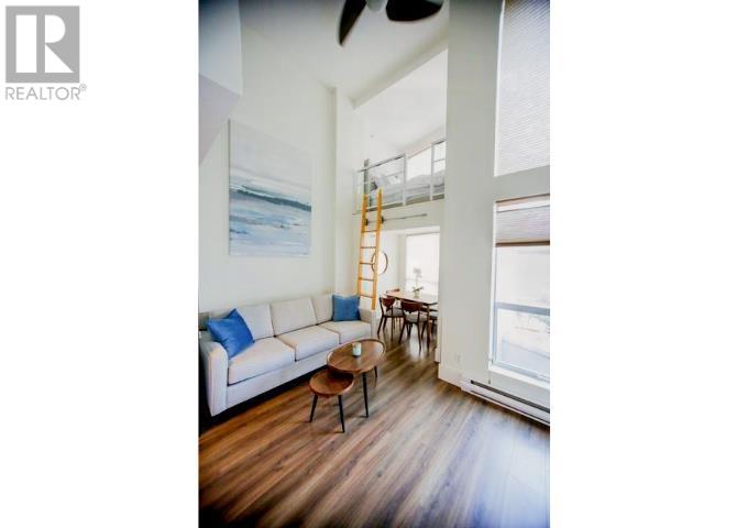 Listing Picture 3 of 21 : 502 933 SEYMOUR STREET, Vancouver / 溫哥華 - 魯藝地產 Yvonne Lu Group - MLS Medallion Club Member