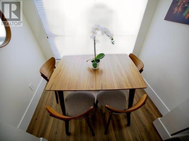 Listing Picture 8 of 21 : 502 933 SEYMOUR STREET, Vancouver / 溫哥華 - 魯藝地產 Yvonne Lu Group - MLS Medallion Club Member