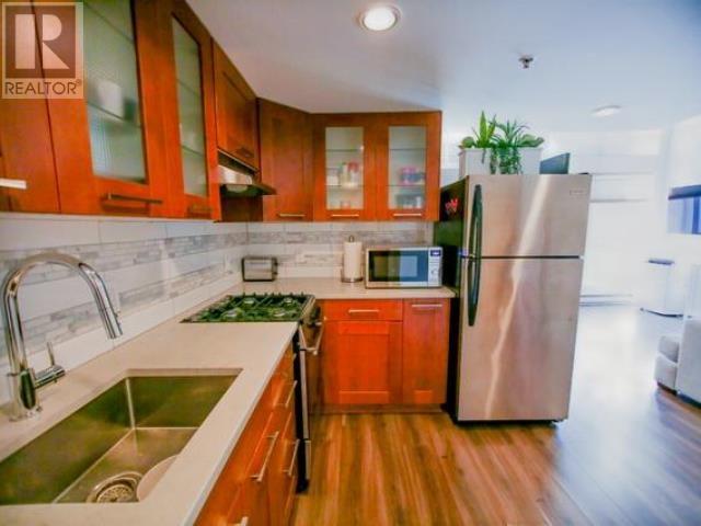 Listing Picture 13 of 21 : 502 933 SEYMOUR STREET, Vancouver / 溫哥華 - 魯藝地產 Yvonne Lu Group - MLS Medallion Club Member