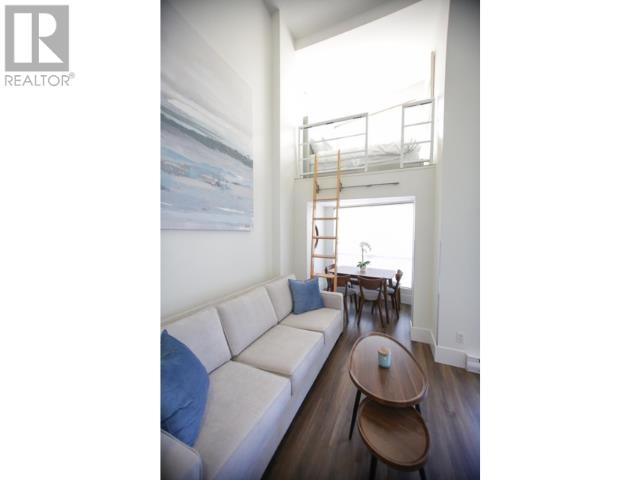 Listing Picture 6 of 21 : 502 933 SEYMOUR STREET, Vancouver / 溫哥華 - 魯藝地產 Yvonne Lu Group - MLS Medallion Club Member