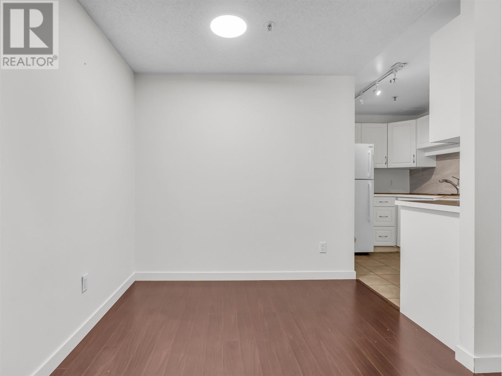103 545 Austin Avenue, Coquitlam, British Columbia  V3K 6R4 - Photo 16 - R2974342