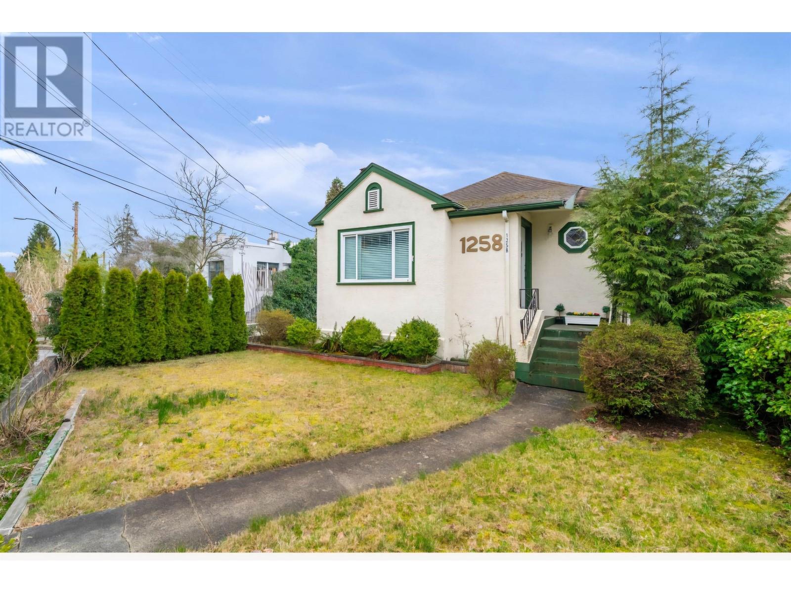 1258 Park Drive, Vancouver, British Columbia  V6P 2J9 - Photo 22 - R2971730