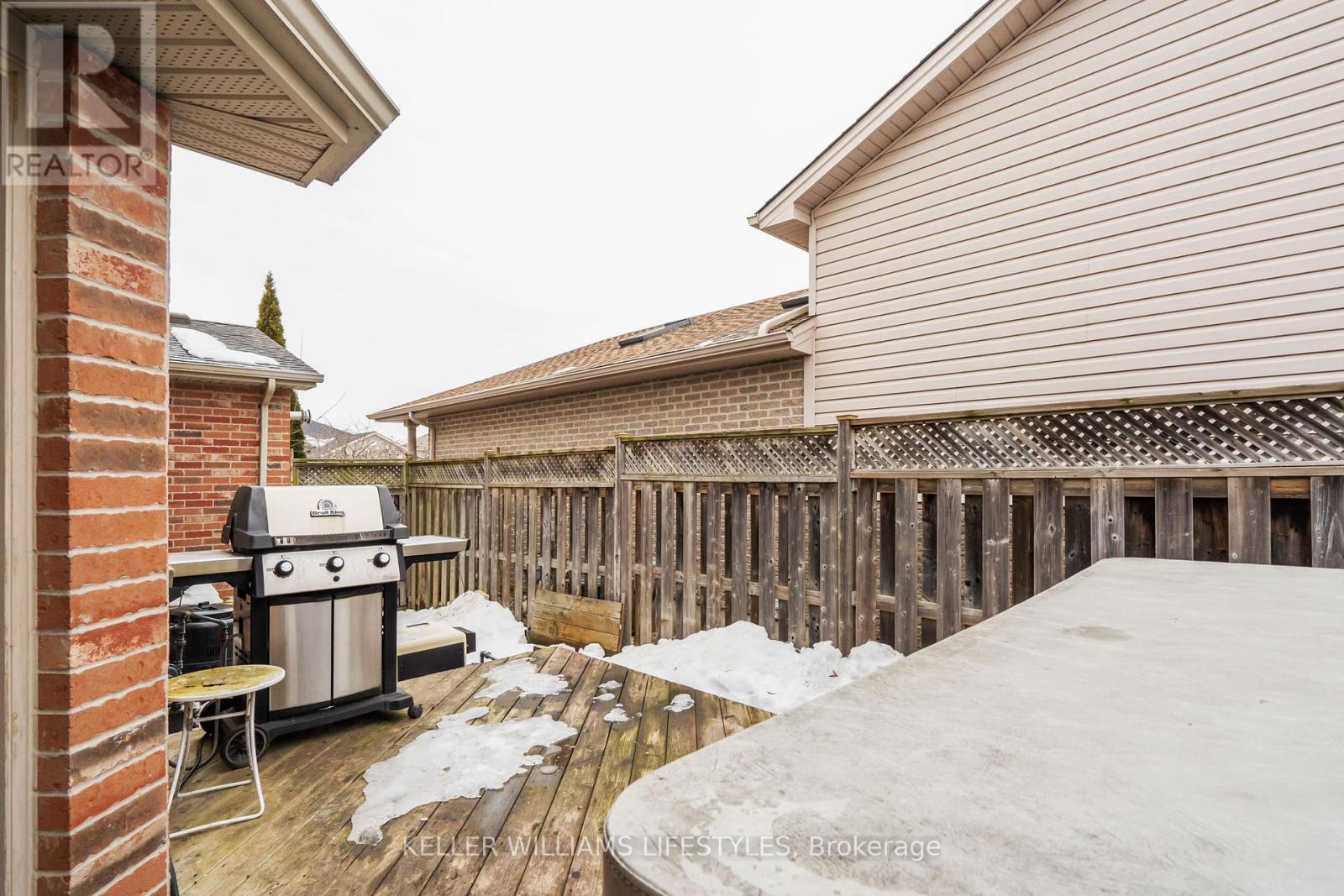 1837 Bayswater Crescent, London, Ontario  N6G 5N1 - Photo 30 - X12005050