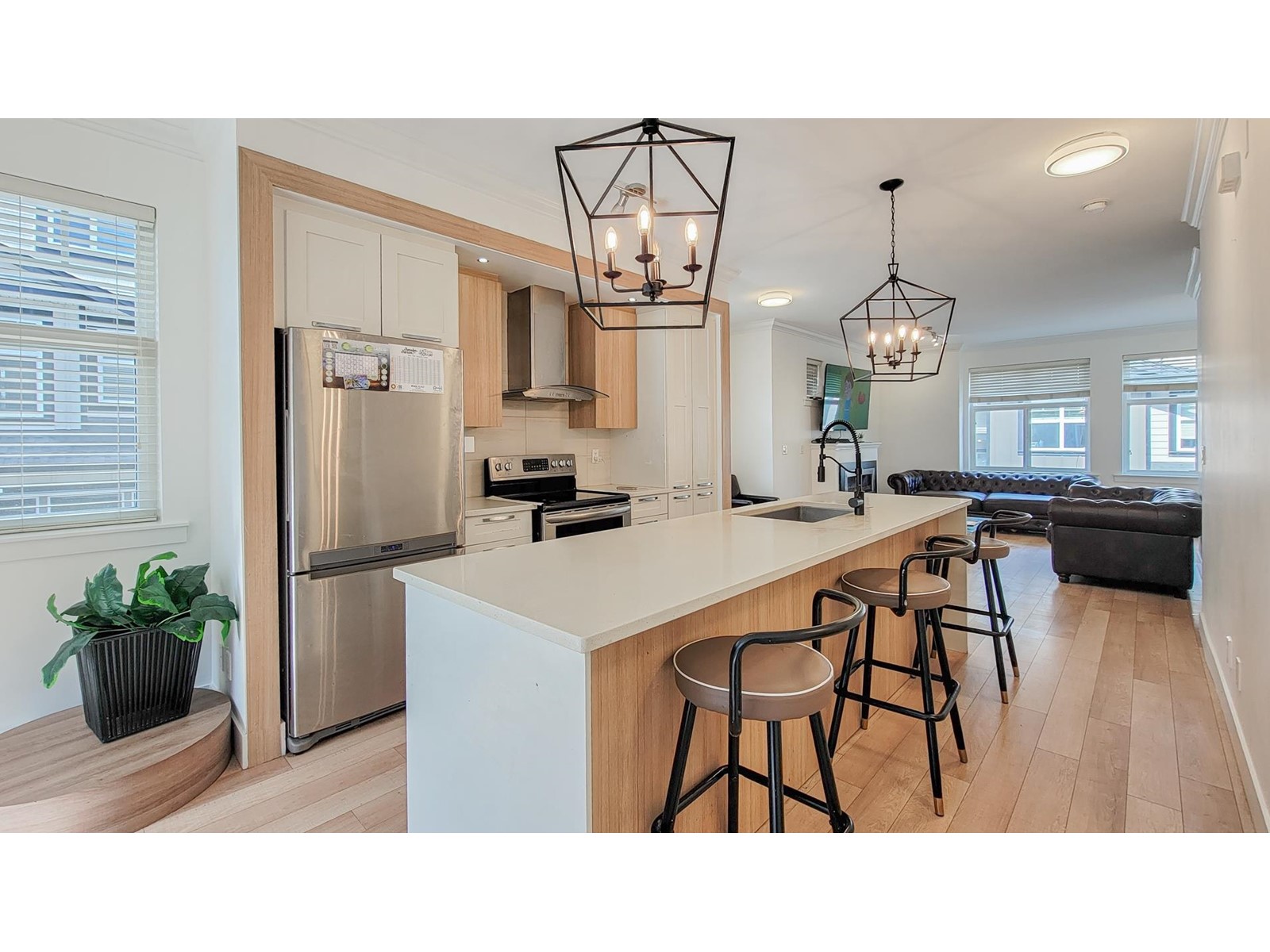 11 6350 142 Street, Surrey, British Columbia  V3X 1B8 - Photo 1 - R2973378