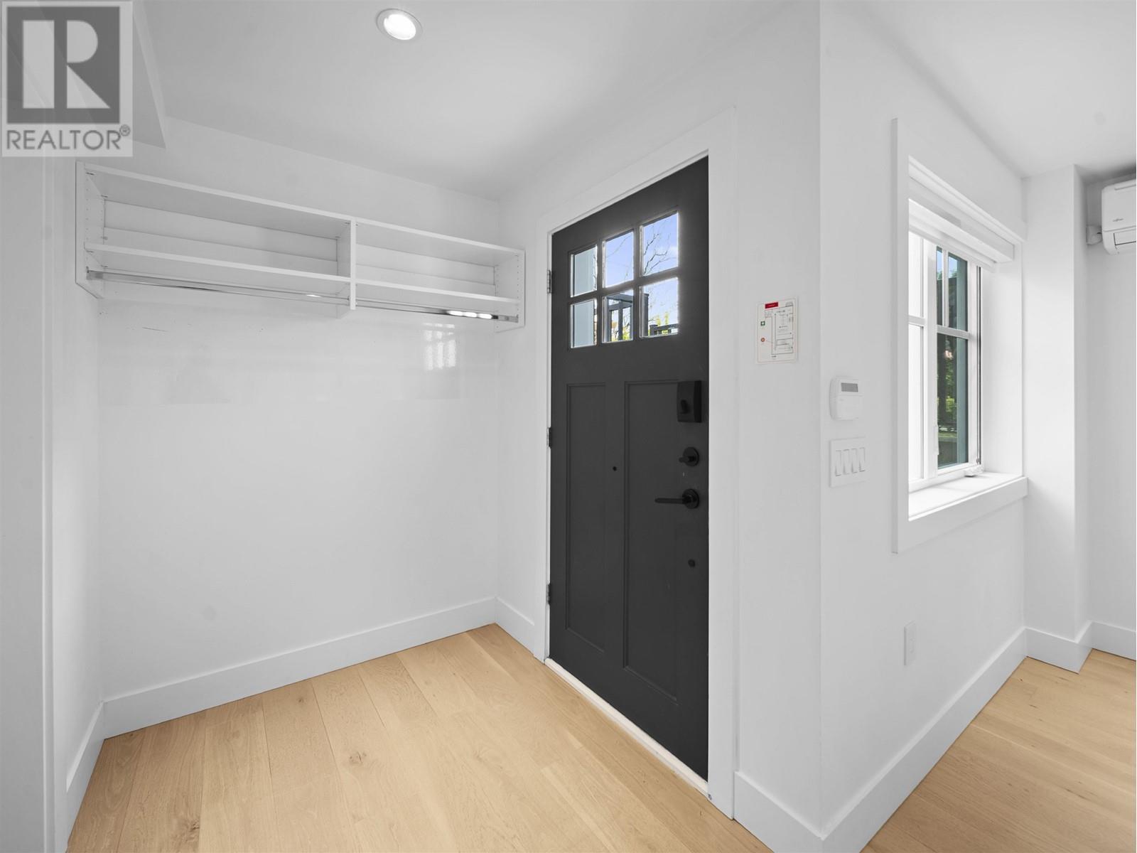1824 W 12th Avenue, Vancouver, British Columbia  V6J 2E8 - Photo 2 - R2974540