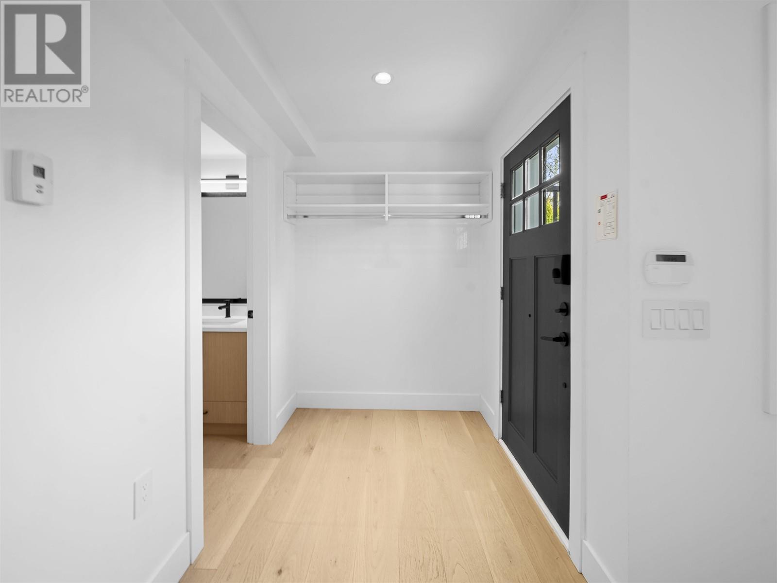 1824 W 12th Avenue, Vancouver, British Columbia  V6J 2E8 - Photo 3 - R2974540
