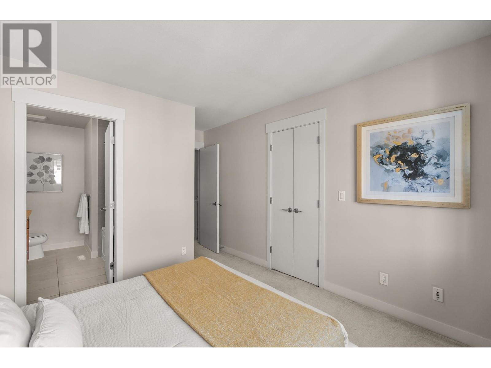 Listing Picture 22 of 36 : 7 6188 BIRCH STREET, Richmond / 烈治文 - 魯藝地產 Yvonne Lu Group - MLS Medallion Club Member