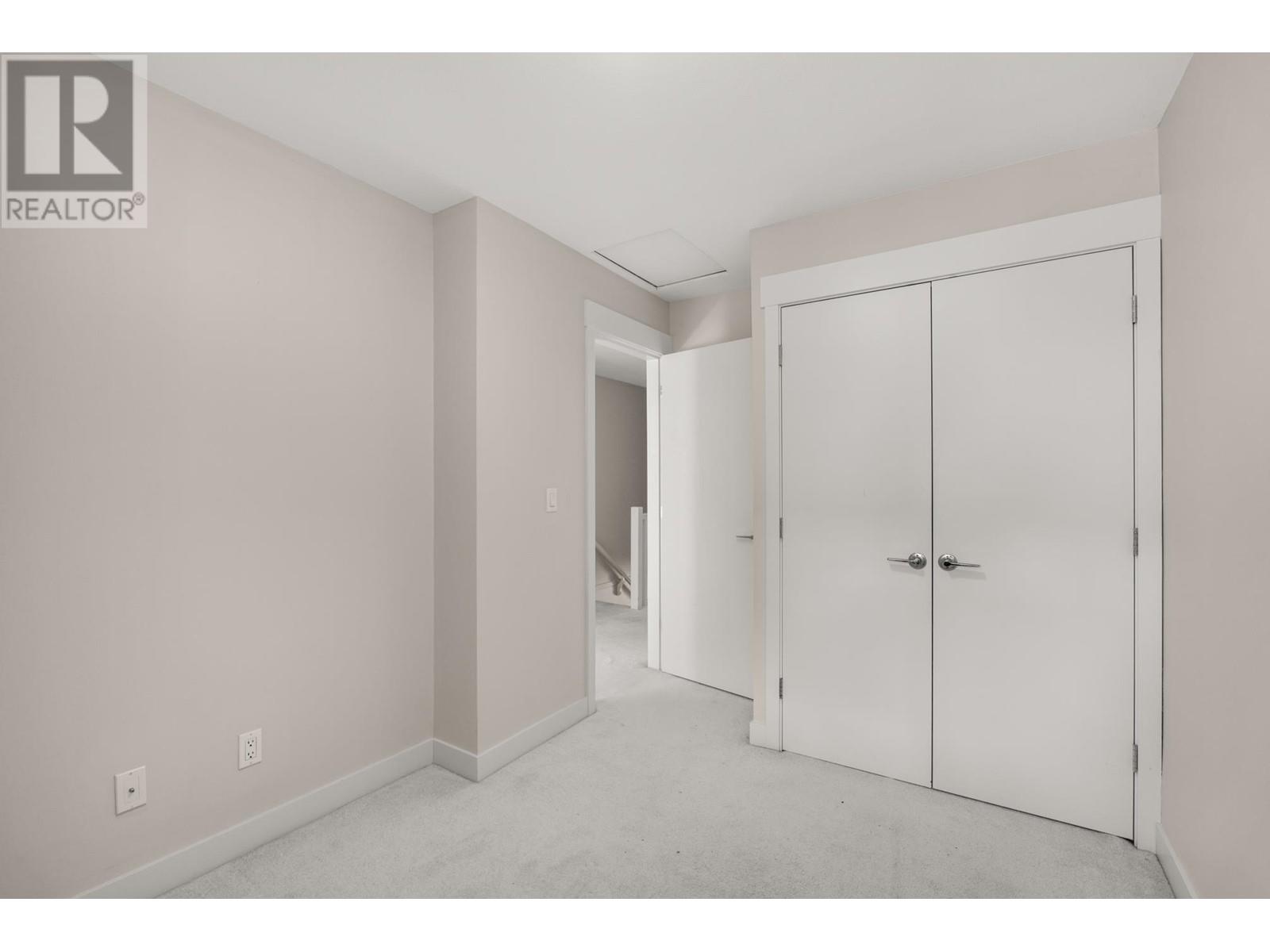 Listing Picture 28 of 36 : 7 6188 BIRCH STREET, Richmond / 烈治文 - 魯藝地產 Yvonne Lu Group - MLS Medallion Club Member