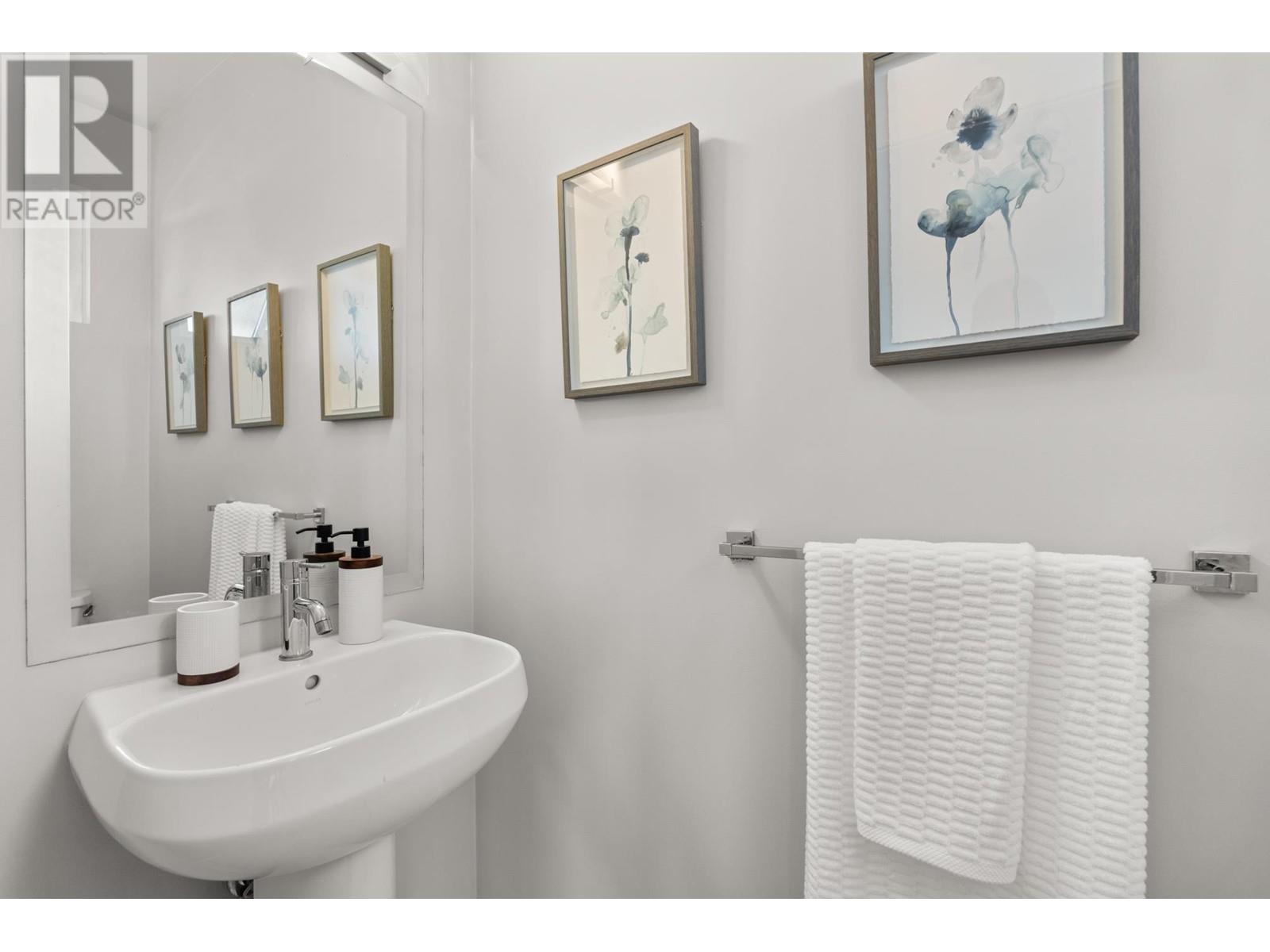 Listing Picture 23 of 36 : 7 6188 BIRCH STREET, Richmond / 烈治文 - 魯藝地產 Yvonne Lu Group - MLS Medallion Club Member
