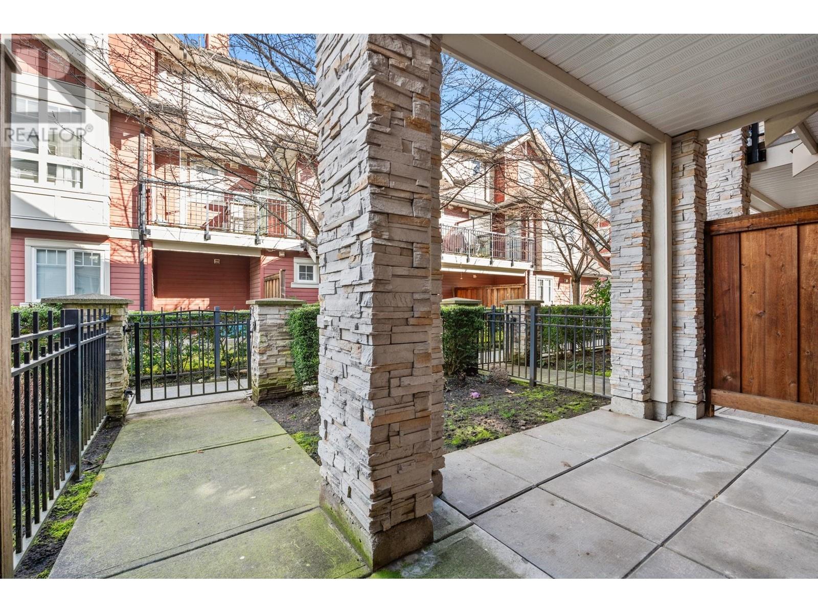 Listing Picture 34 of 36 : 7 6188 BIRCH STREET, Richmond / 烈治文 - 魯藝地產 Yvonne Lu Group - MLS Medallion Club Member