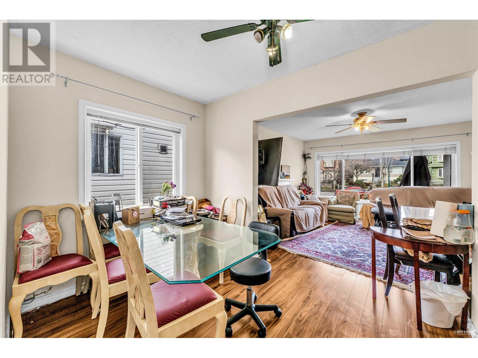 Listing Picture 9 of 23 : 986 E 57TH AVENUE, Vancouver / 溫哥華 - 魯藝地產 Yvonne Lu Group - MLS Medallion Club Member