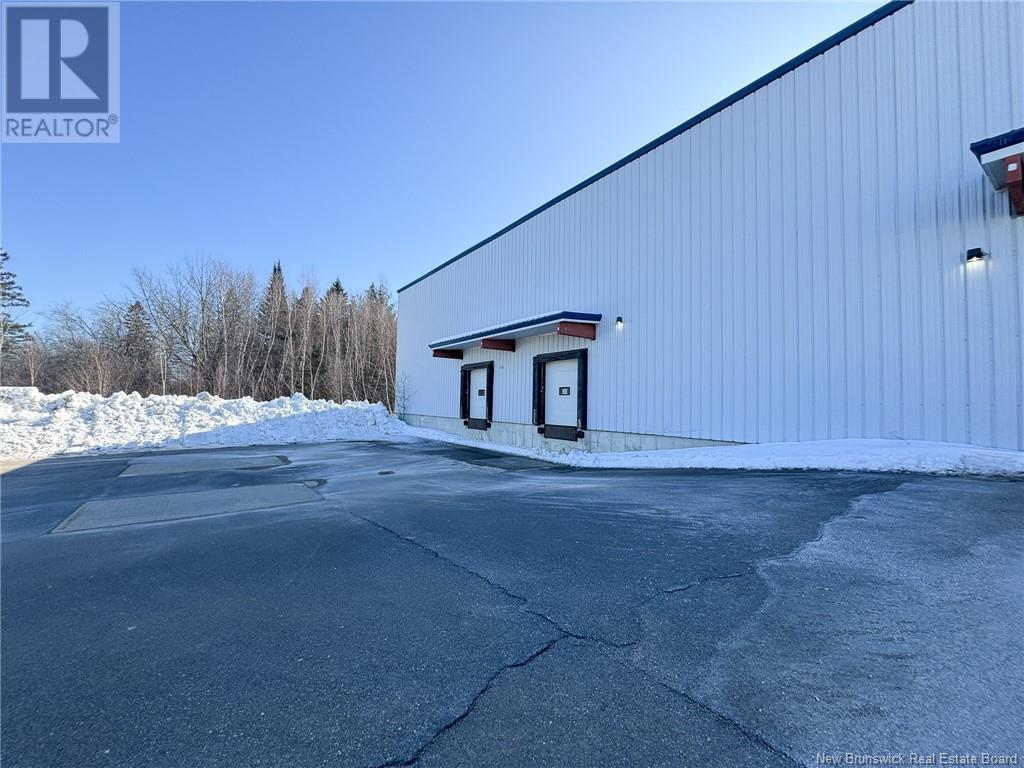 170 Doak Road, Fredericton, New Brunswick  E3C 2G2 - Photo 2 - NB113069