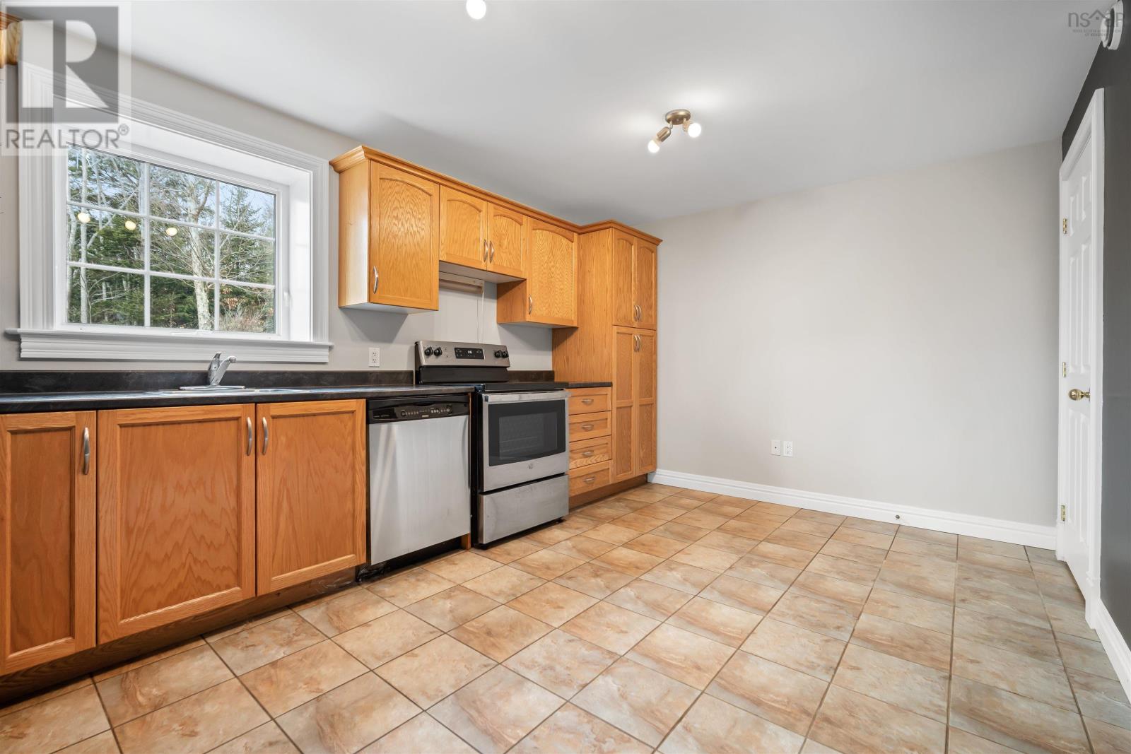 118 Lincolnshire Drive, Fall River, Nova Scotia  B2T 1P8 - Photo 37 - 202504287