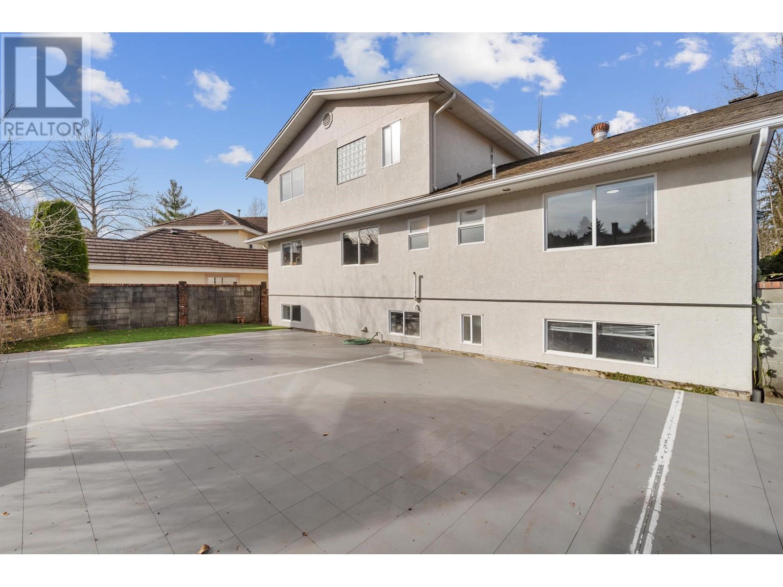 9152 Klenner Drive, Burnaby, British Columbia  V3N 4E8 - Photo 35 - R2973454