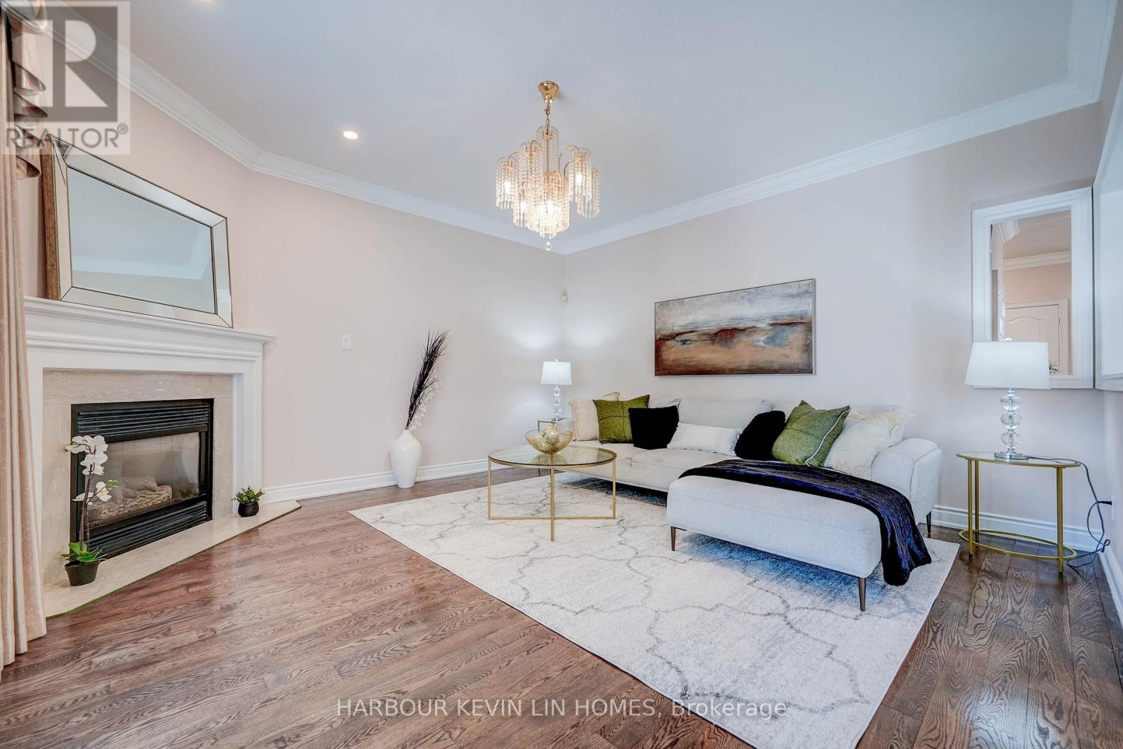 45 Henricks Crescent, Richmond Hill, Ontario  L4B 3W4 - Photo 24 - N12005015