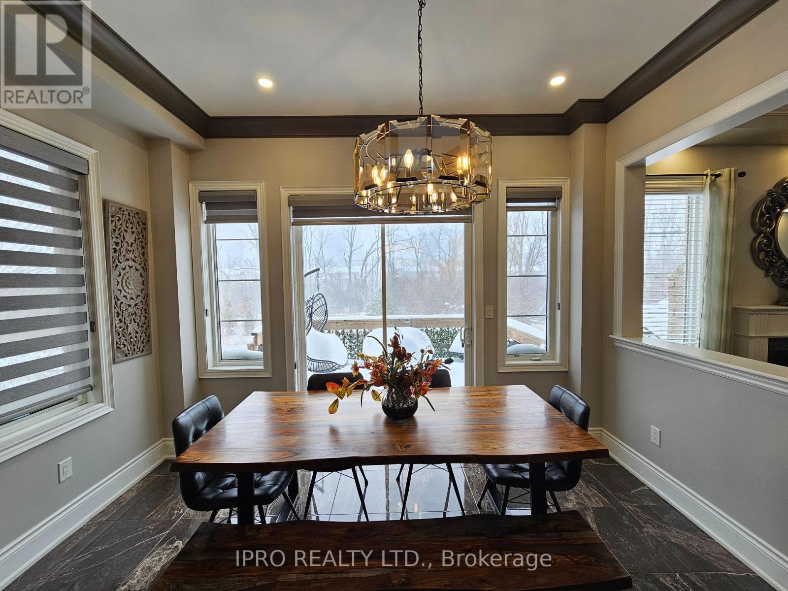 227 Humphrey Street, Hamilton, Ontario  L8B 1X4 - Photo 13 - X12005011