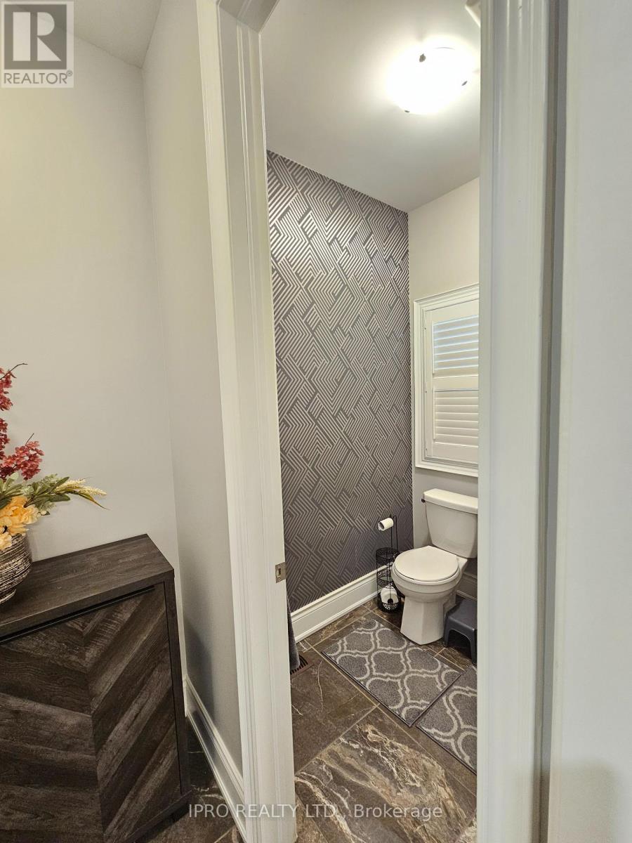 227 Humphrey Street, Hamilton, Ontario  L8B 1X4 - Photo 15 - X12005011
