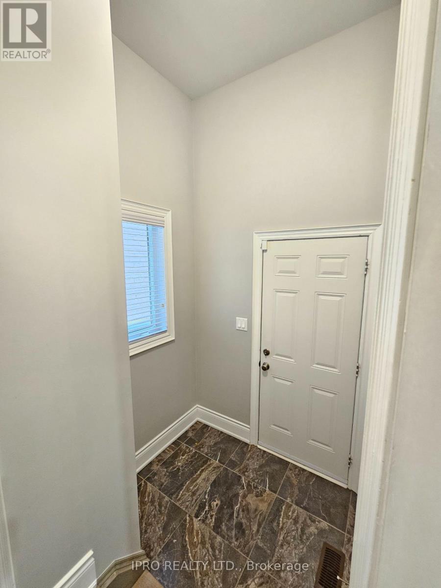 227 Humphrey Street, Hamilton, Ontario  L8B 1X4 - Photo 16 - X12005011