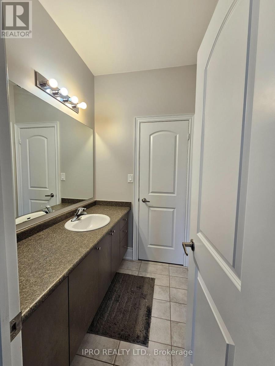 227 Humphrey Street, Hamilton, Ontario  L8B 1X4 - Photo 25 - X12005011