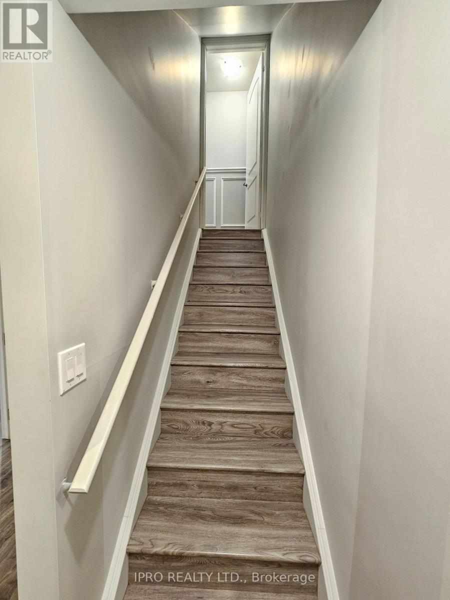 227 Humphrey Street, Hamilton, Ontario  L8B 1X4 - Photo 33 - X12005011