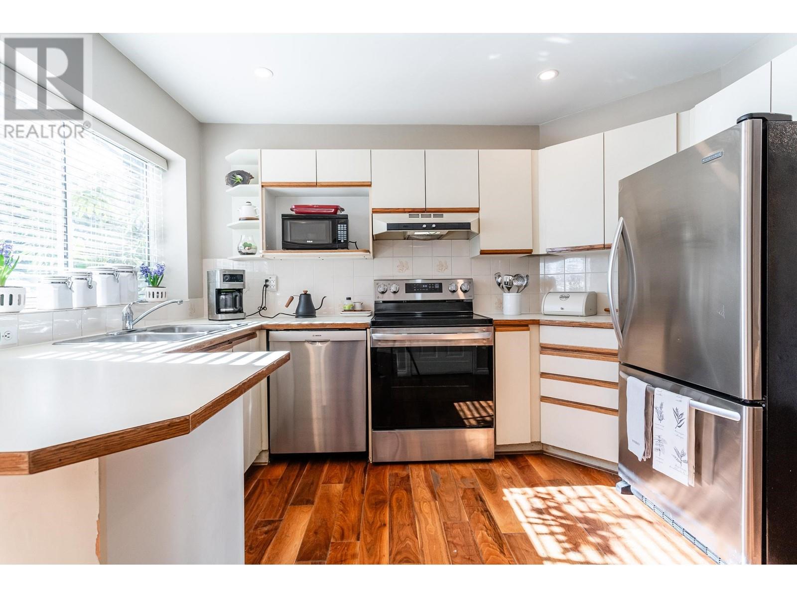 2968 Mt Seymour Parkway, North Vancouver, British Columbia  V7H 1E9 - Photo 13 - R2974339