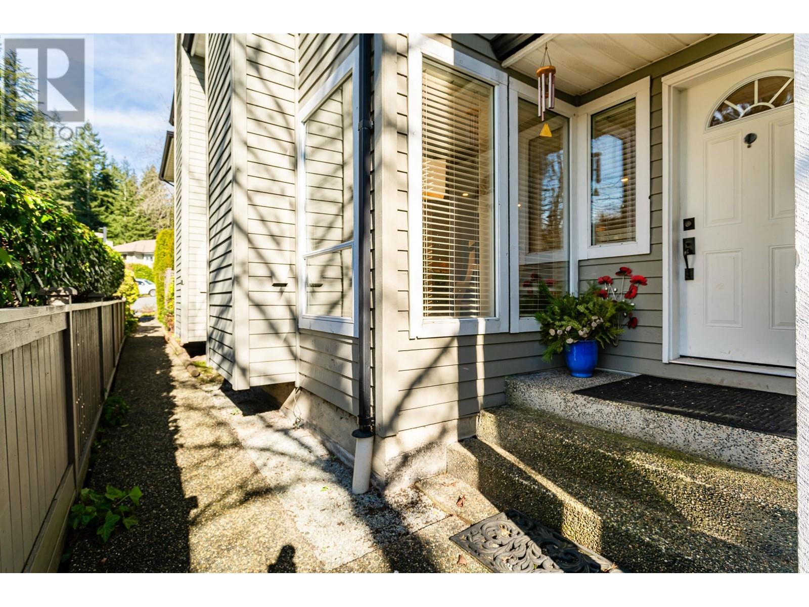 2968 Mt Seymour Parkway, North Vancouver, British Columbia  V7H 1E9 - Photo 2 - R2974339