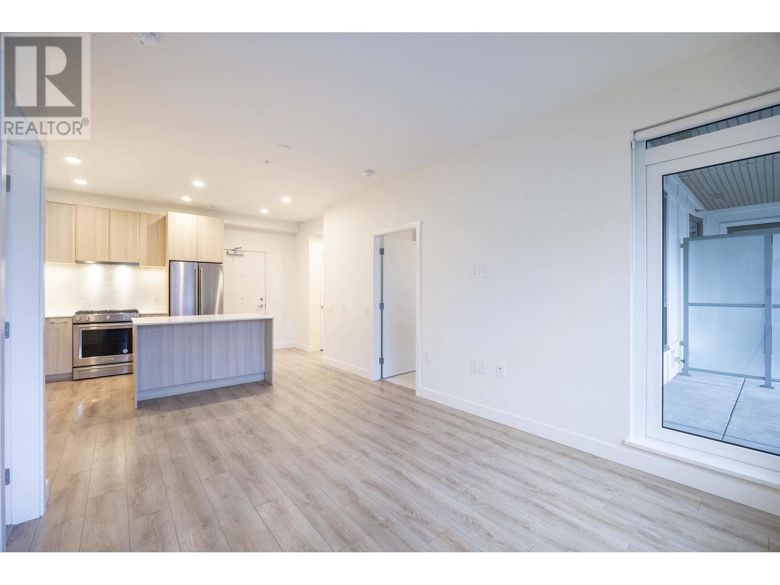 518 741 Anskar Court, Coquitlam, British Columbia  V3J 4J3 - Photo 2 - R2974007
