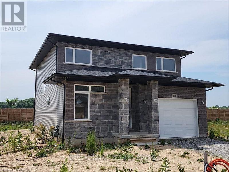 Property at 136 HODGKINS AVENUE image 1