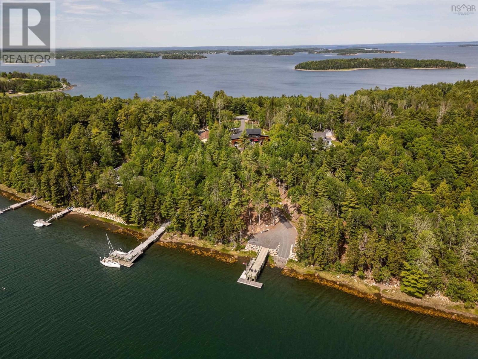 528 Hermans Island Road, Mahone Bay, Nova Scotia  B0J 1C0 - Photo 2 - 202504326