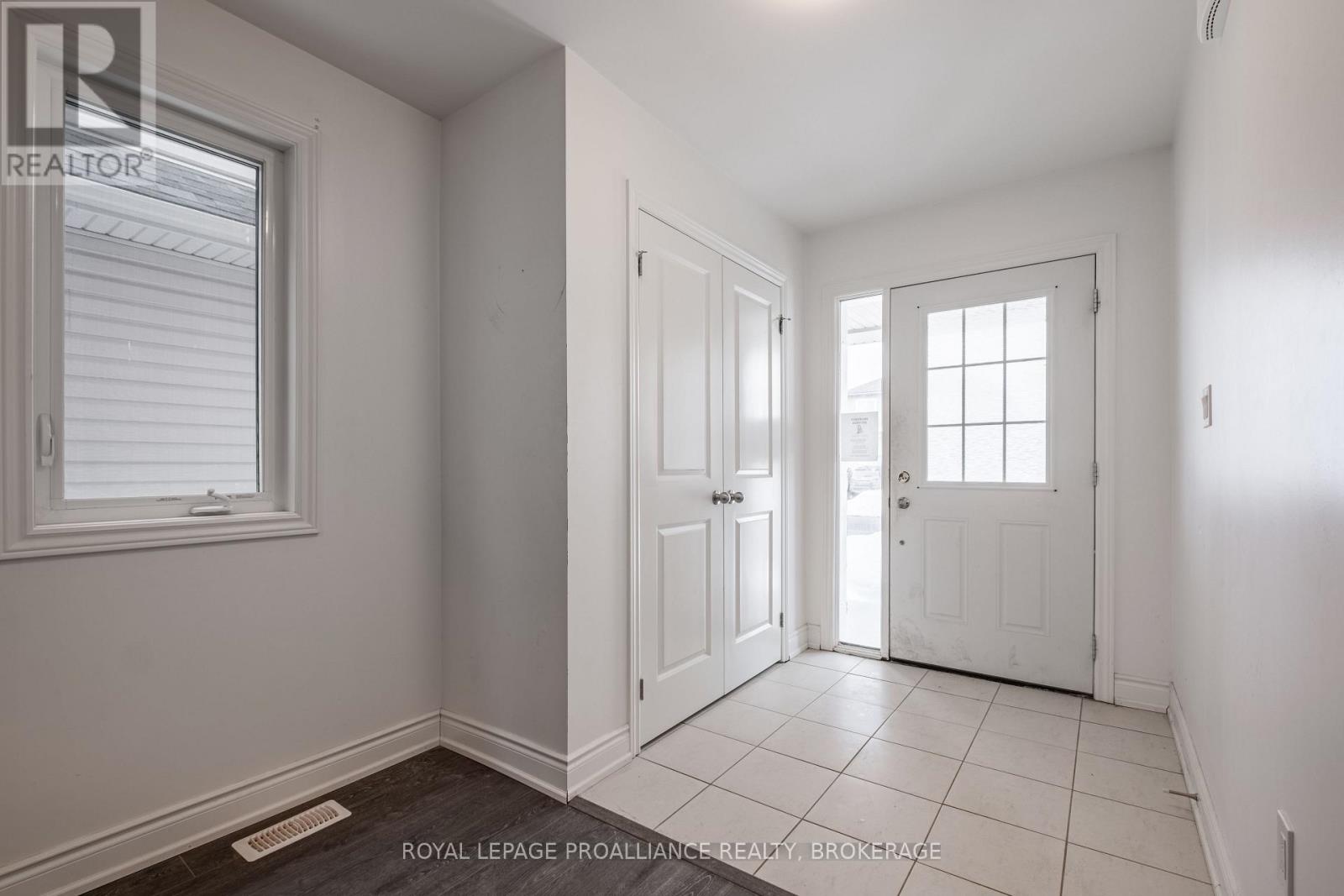Property at 18 MILLCREEK DRIVE image 5