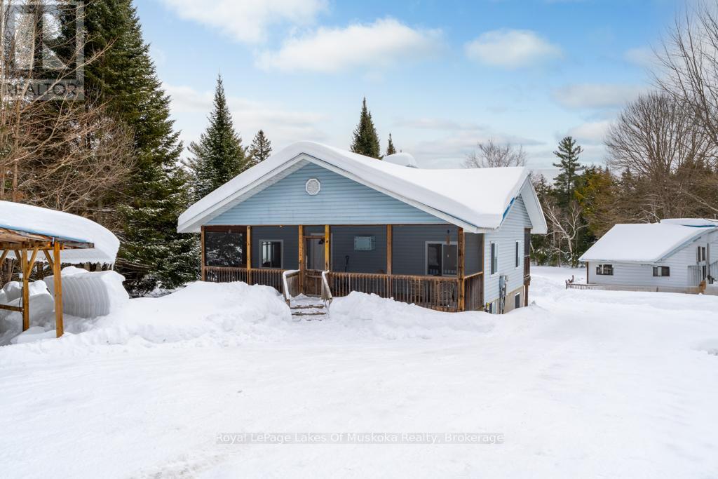 97 Pineaire Lane, Perry, Ontario  P0A 1J0 - Photo 1 - X12005106