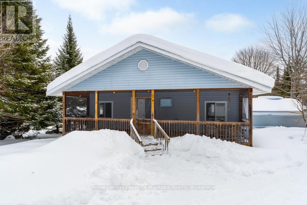 Property at 97 PINEAIRE LANE image 2