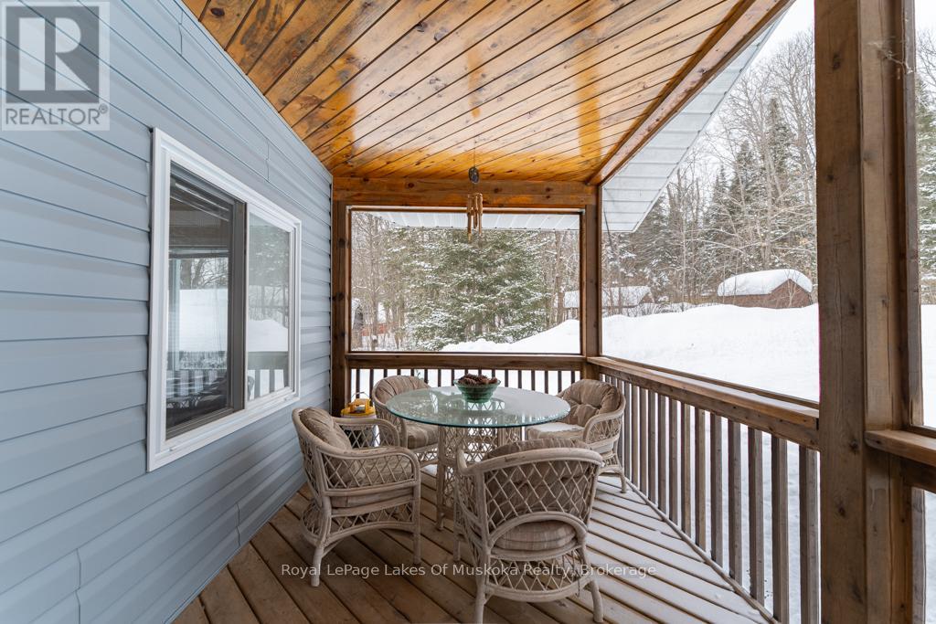 Property at 97 PINEAIRE LANE image 4