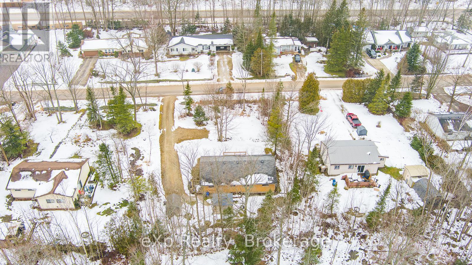 15 Mapleport Crescent, South Bruce Peninsula, Ontario  N0H 2G0 - Photo 43 - X12005119