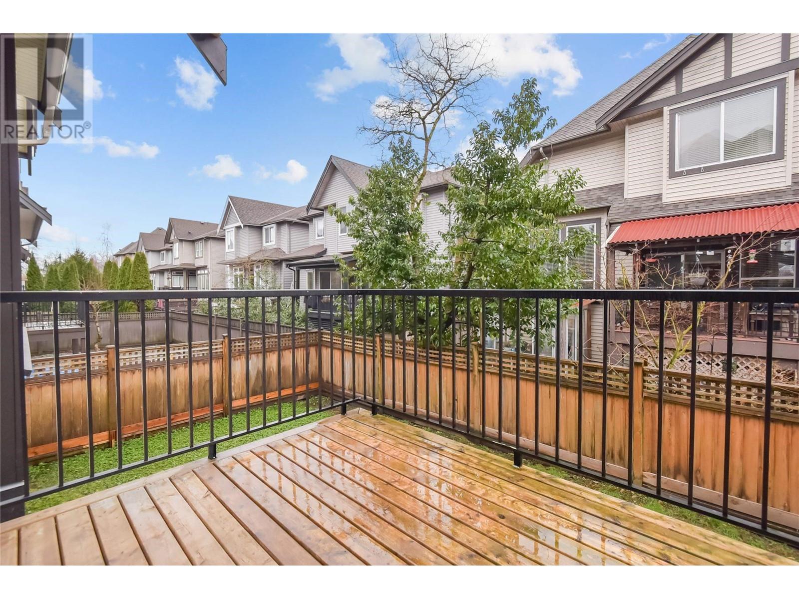 19243 Fieldstone Walk, Pitt Meadows, British Columbia  V3Y 2X1 - Photo 13 - R2968314