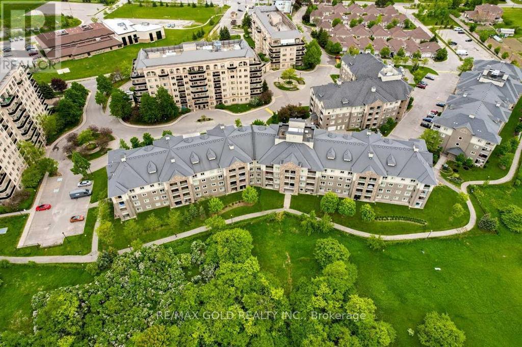 Property at 1217 - 8 DAYSPRING CIRCLE image 2