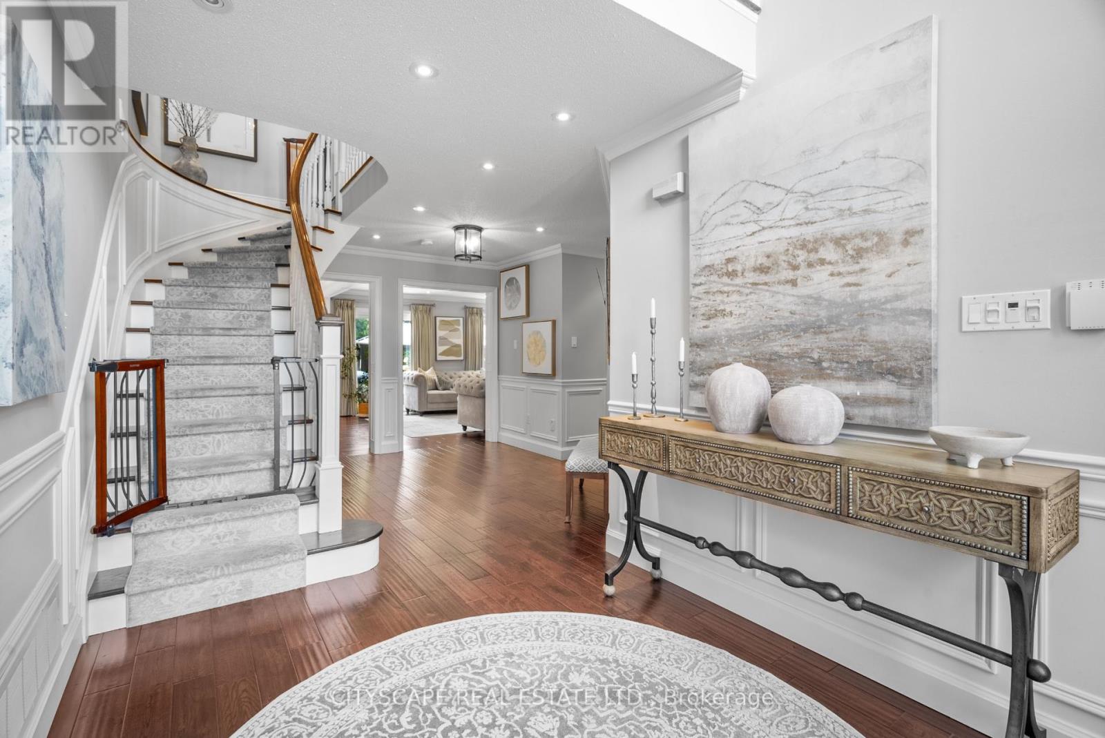 Property at 46 GOLLOP CRESCENT image 4