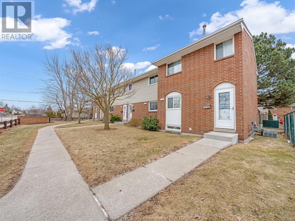 7887 HAWTHORNE DRIVE, windsor, Ontario