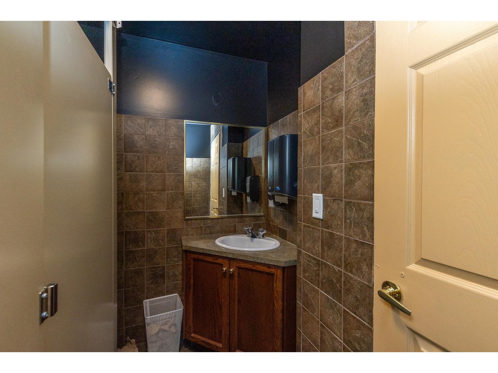 33486 South Fraser Way, Abbotsford, British Columbia  V2S 2B5 - Photo 22 - C8067259