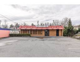 33486 SOUTH FRASER WAY, Abbotsford, British Columbia