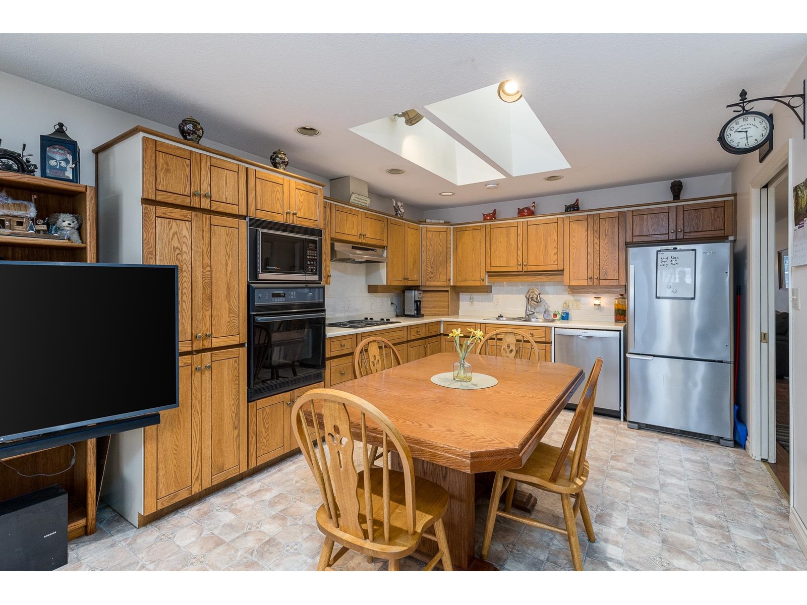 Property at 18 5051 203 STREET image 4