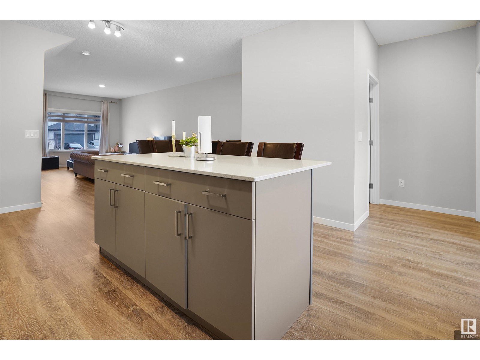 Property at 1304 16 ST NW image 5