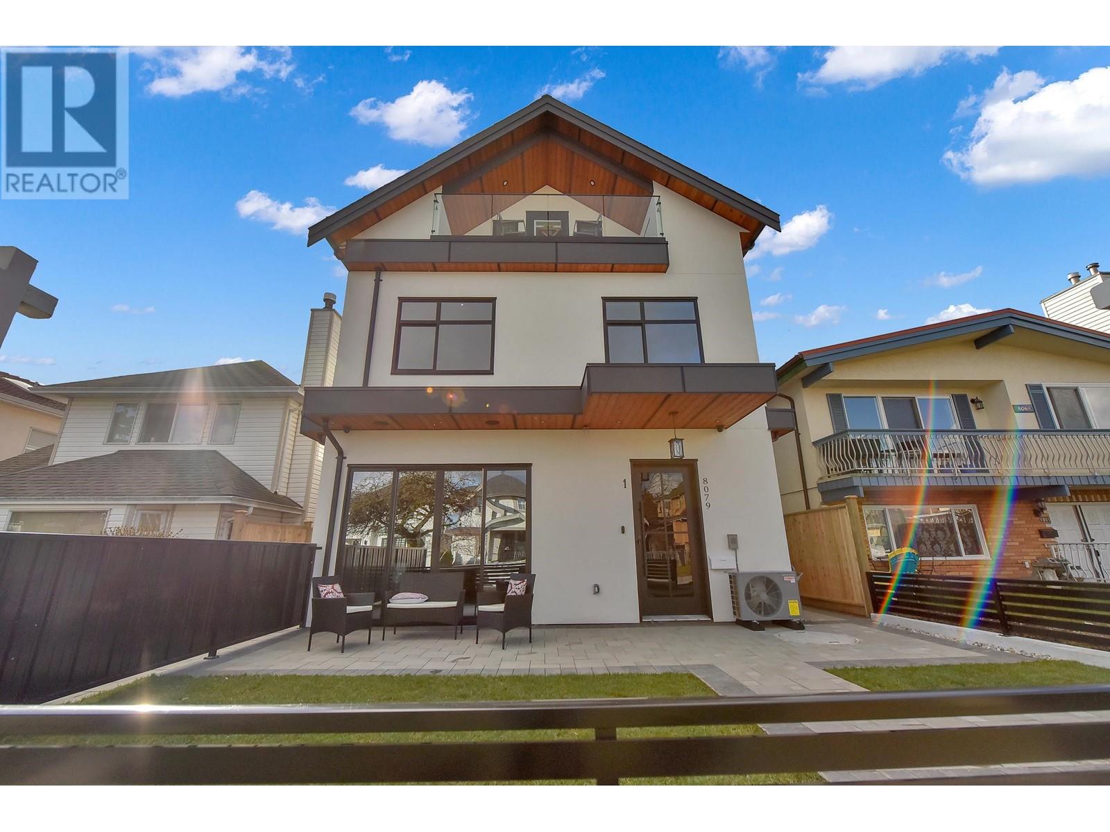 Property at 1 8079 SELKIRK STREET image 1