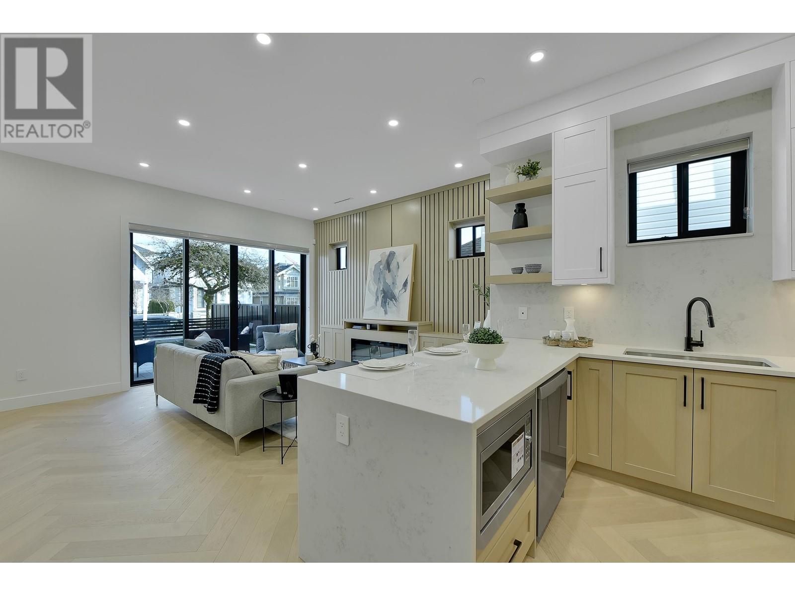 1 8079 Selkirk Street, Vancouver, British Columbia  V6P 4H8 - Photo 12 - R2973752